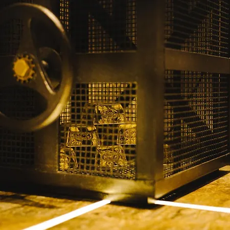 Hidden Bank: Golden * Filibe