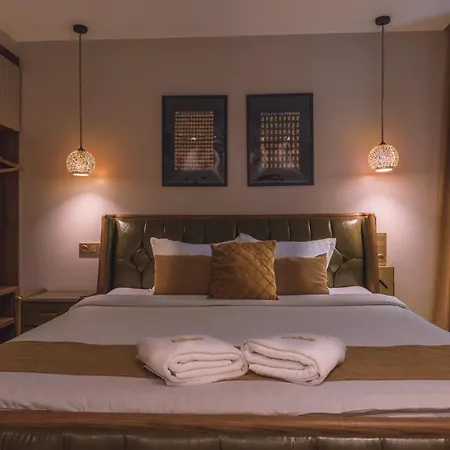 شقة Hidden Bank: Golden بلوفديف