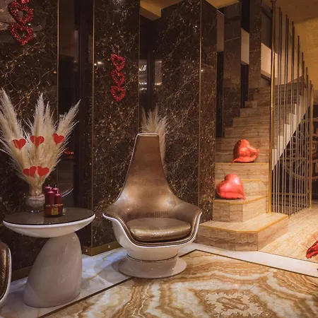 Hidden Bank: Golden بلوفديف