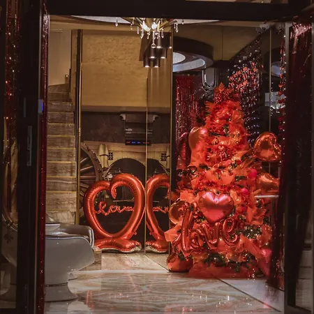 Hidden Bank: Golden Daire *