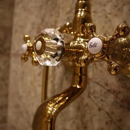 Apartmán Hidden Bank: Golden *